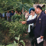 ประมวลภาพพระราชกรณียกิจ พระบาทสมเด็จพระบรมชนกาธิเบศร มหาภูมิ ... Image 72